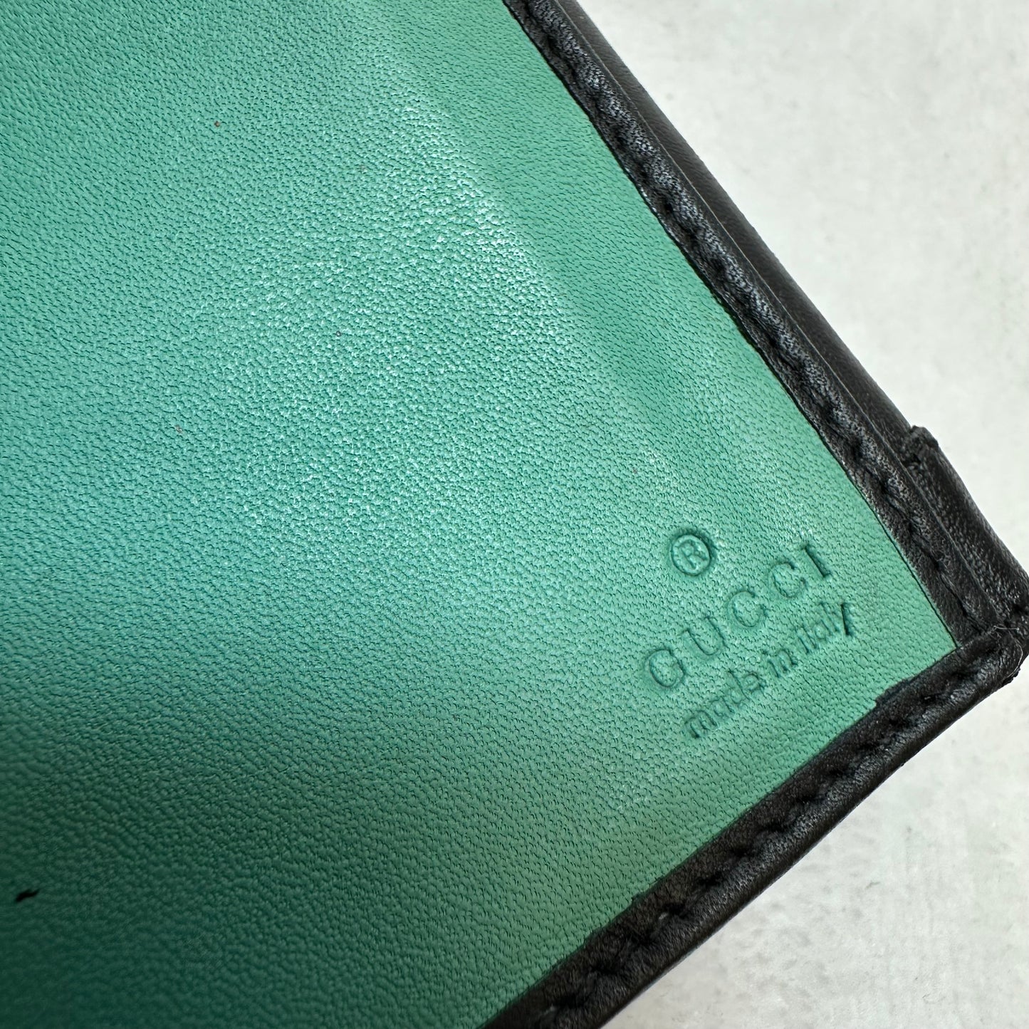Wallet Luxury Designer By Gucci, Size: Medium