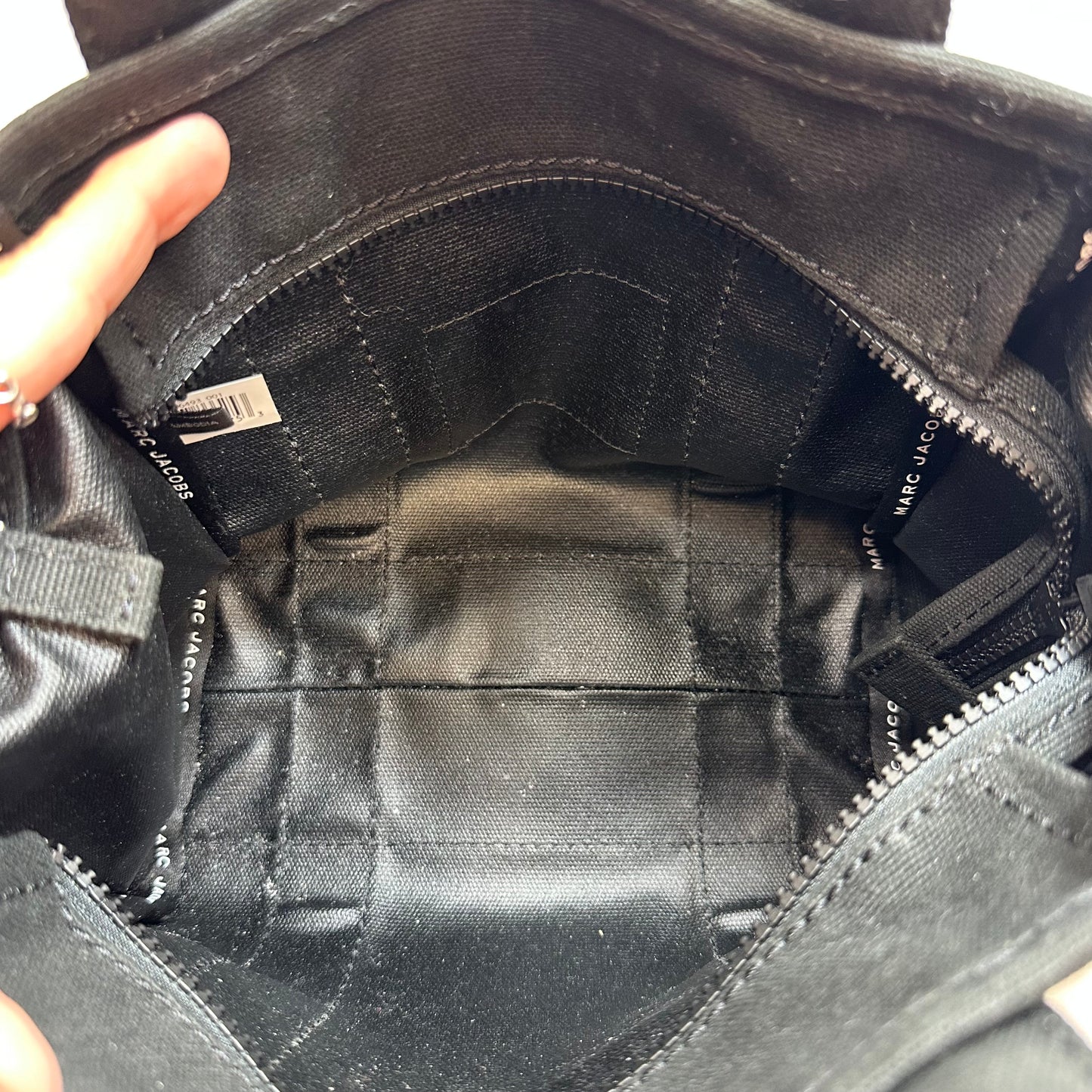 Handbag Luxury Designer By Marc Jacobs, Size: Small