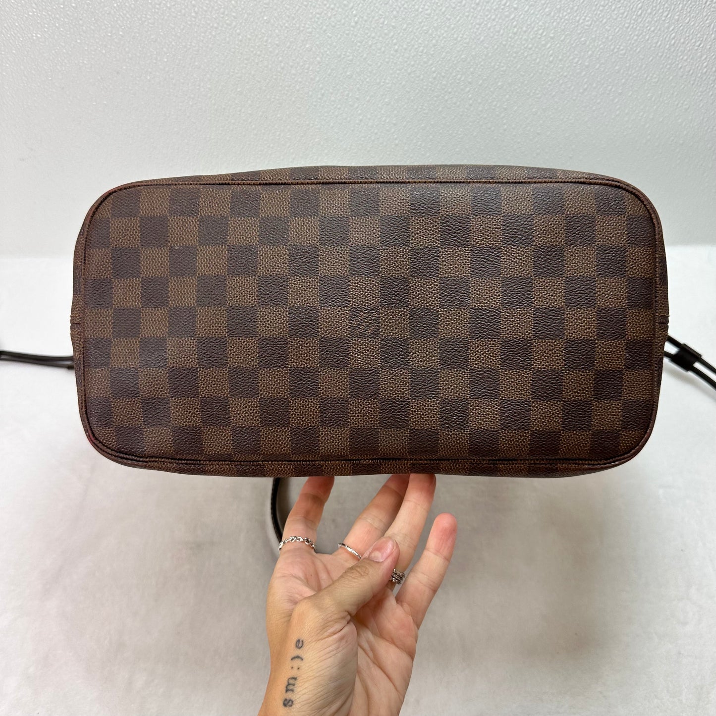 Handbag Luxury Designer By Louis Vuitton, Size: Large