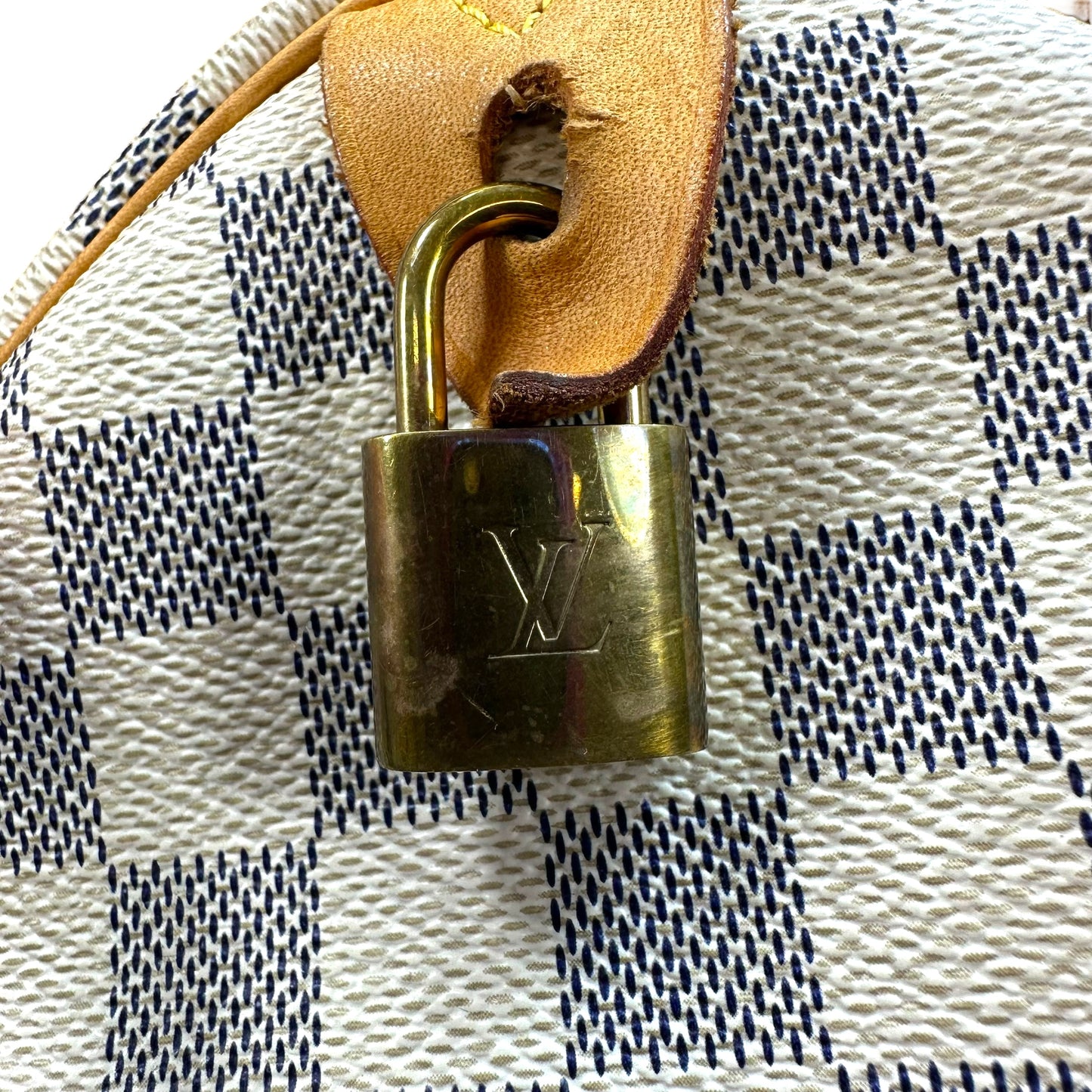 Speedy 35 Handbag Luxury Designer By Louis Vuitton, Size: Large