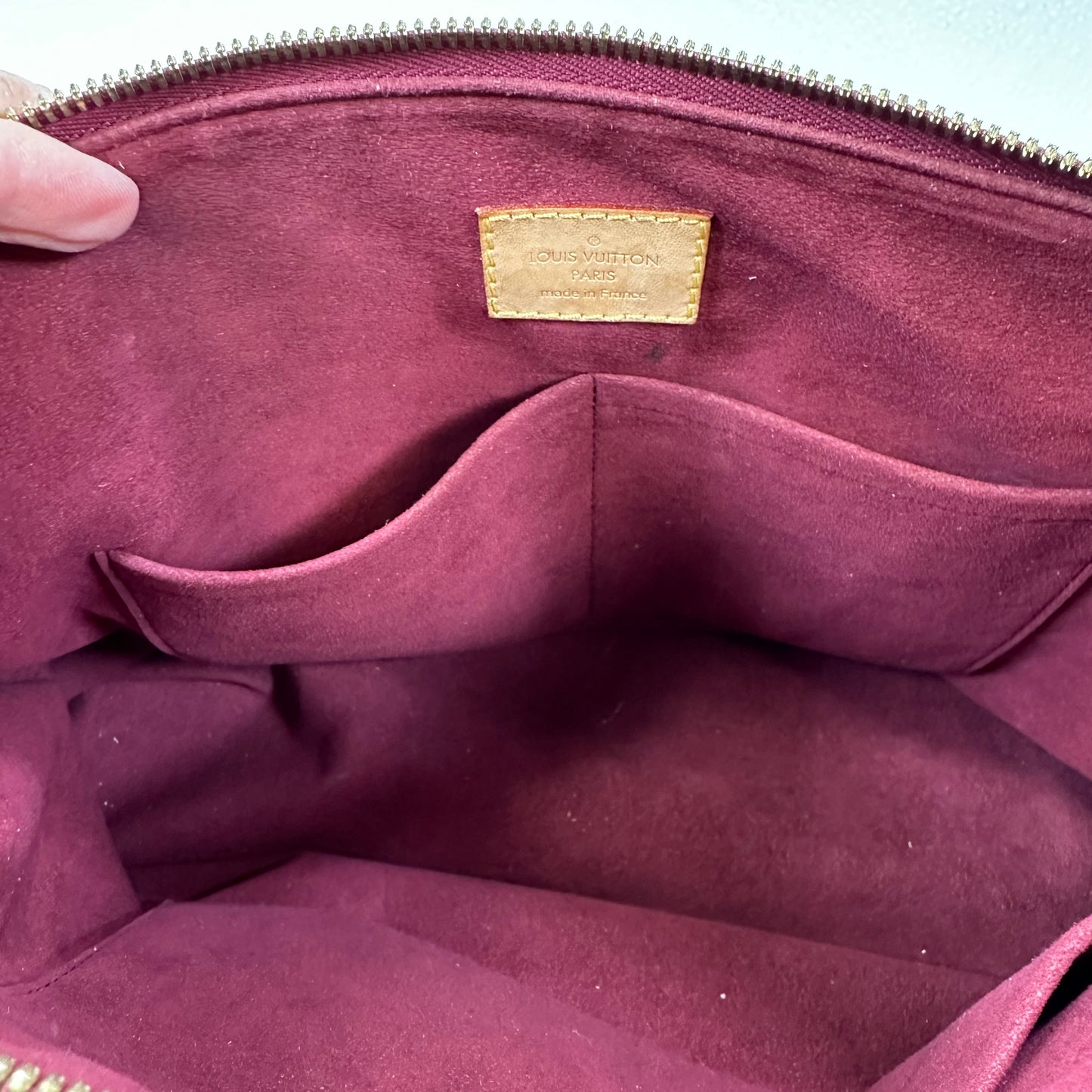 Handbag Designer Louis Vuitton Pallas, Size Medium