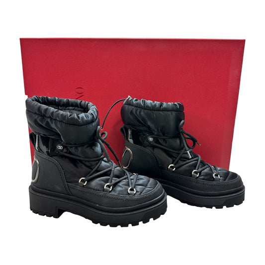 Boots Luxury Designer By Valentino-garavani In Black