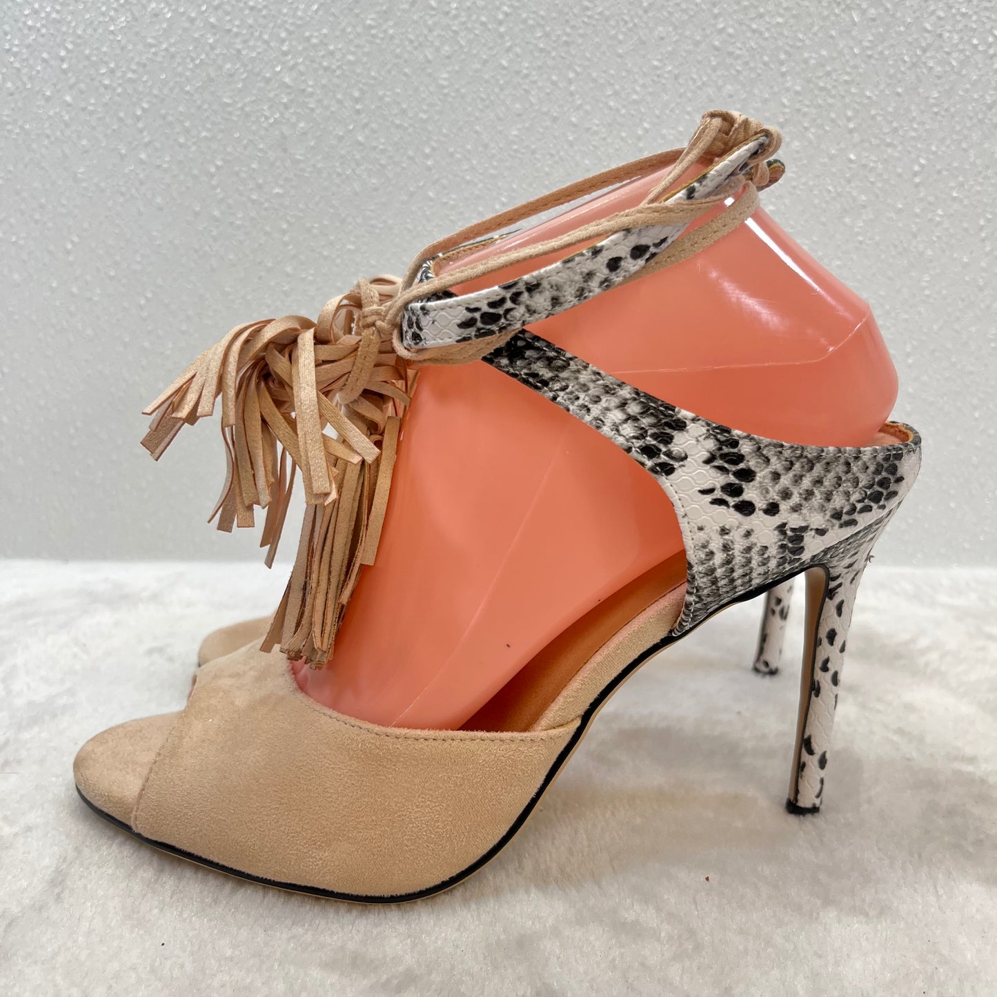 Shoes Heels Stiletto By Clothes Mentor  Size: 8