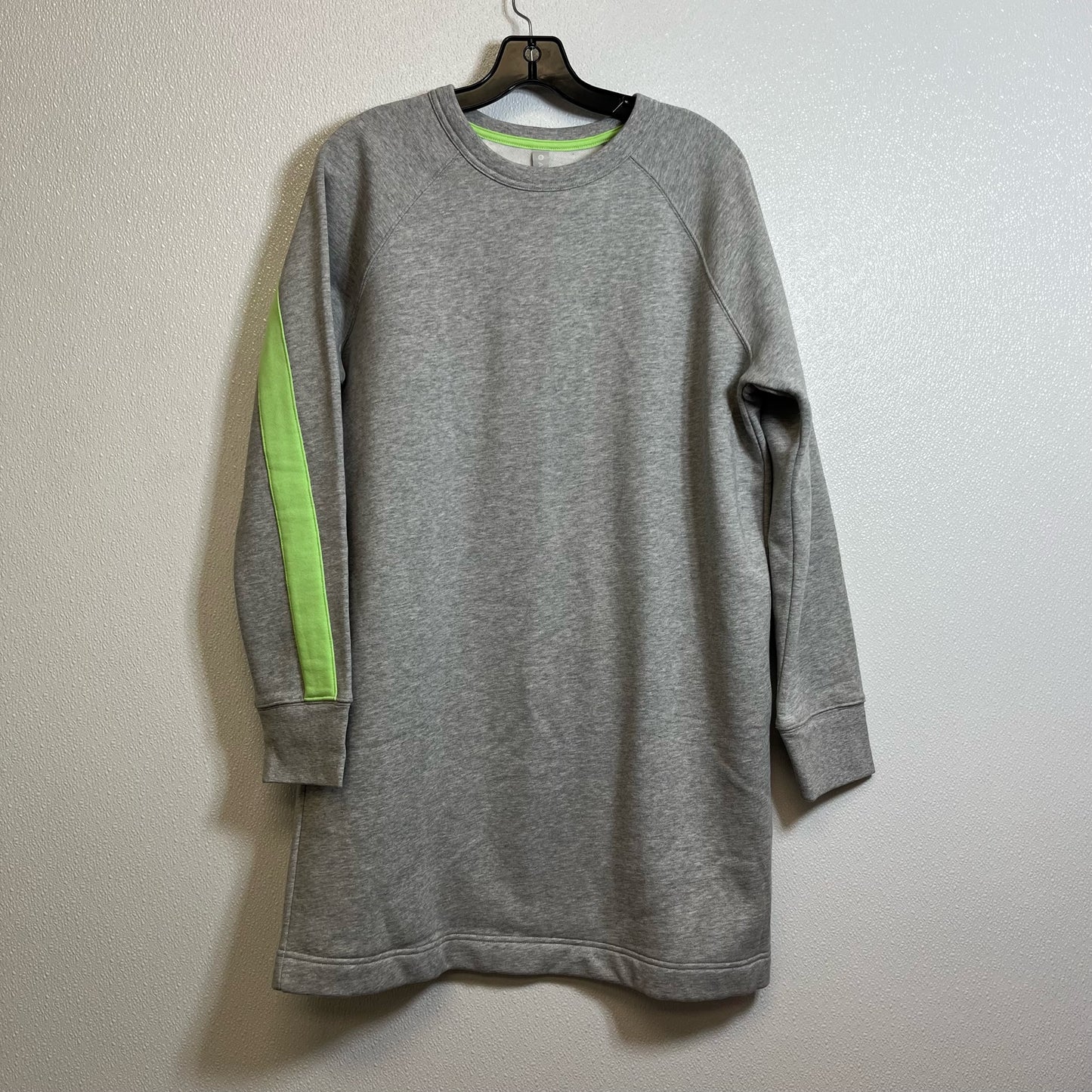 Athletic Sweatshirt Crewneck By Athleta  Size: M