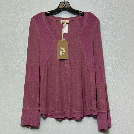 Top Long Sleeve Basic By Listicle  Size: M