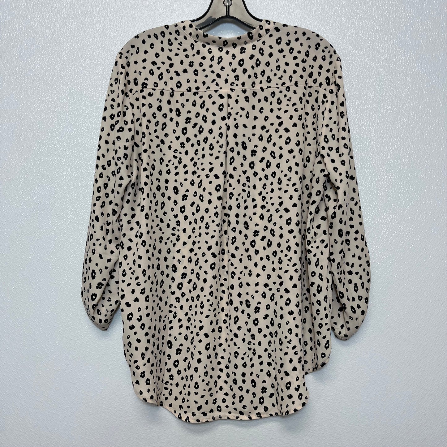 Top Long Sleeve By Lush  Size: Xl