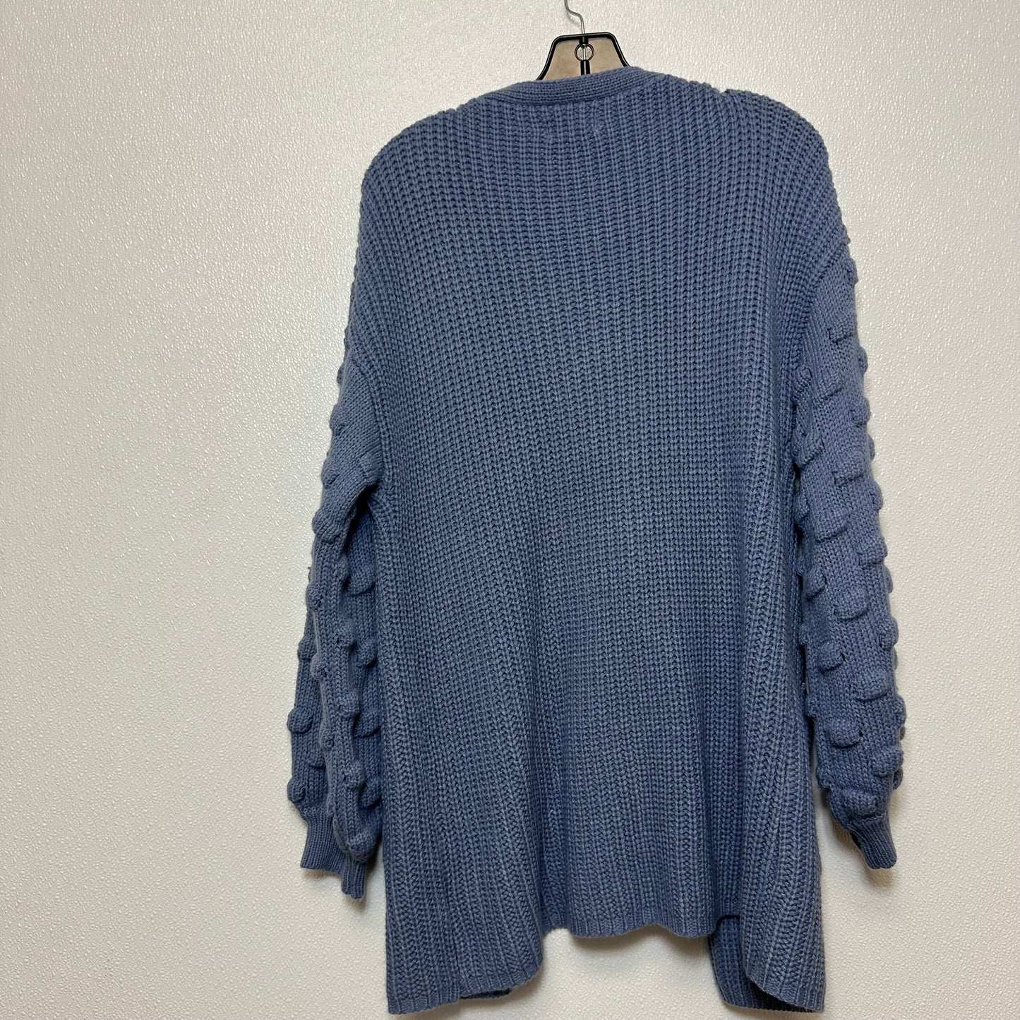 Cardigan By Clothes Mentor  Size: S