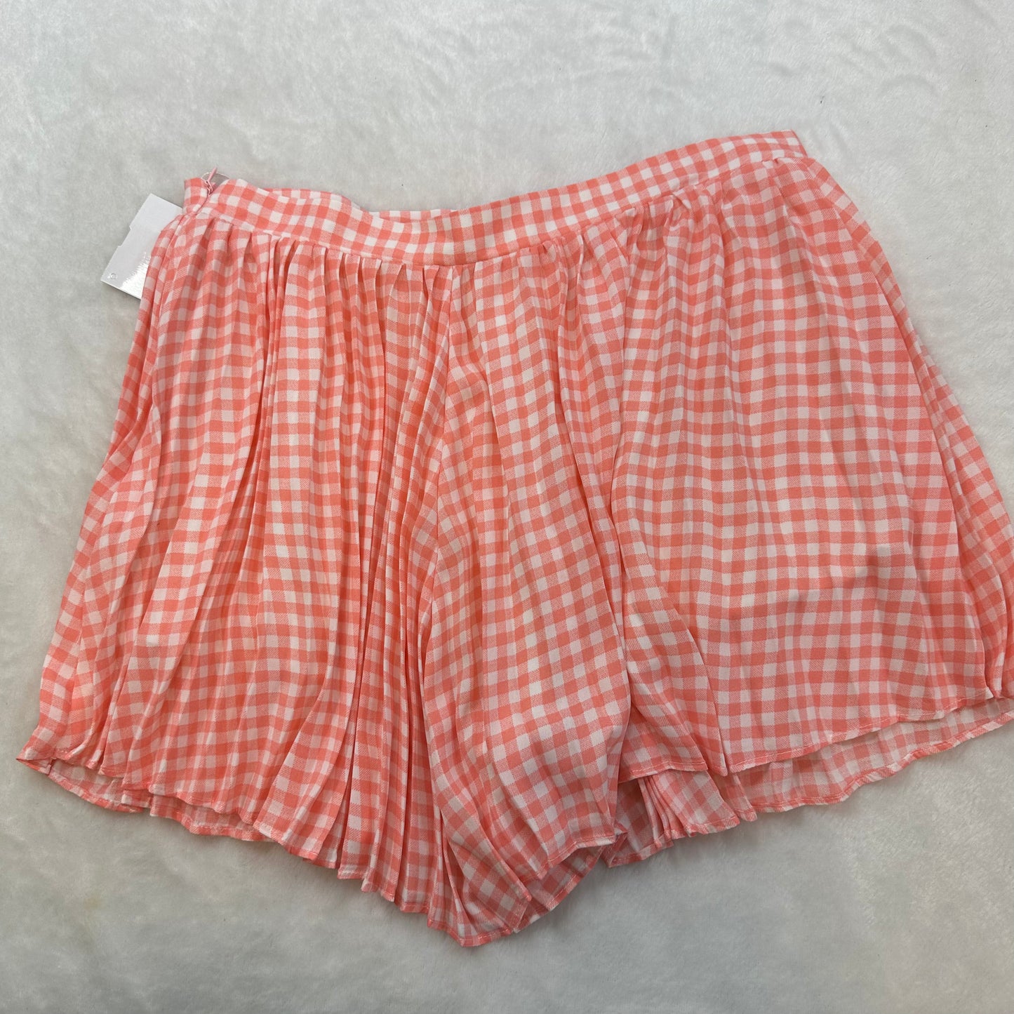 Shorts By Cmf  Size: S